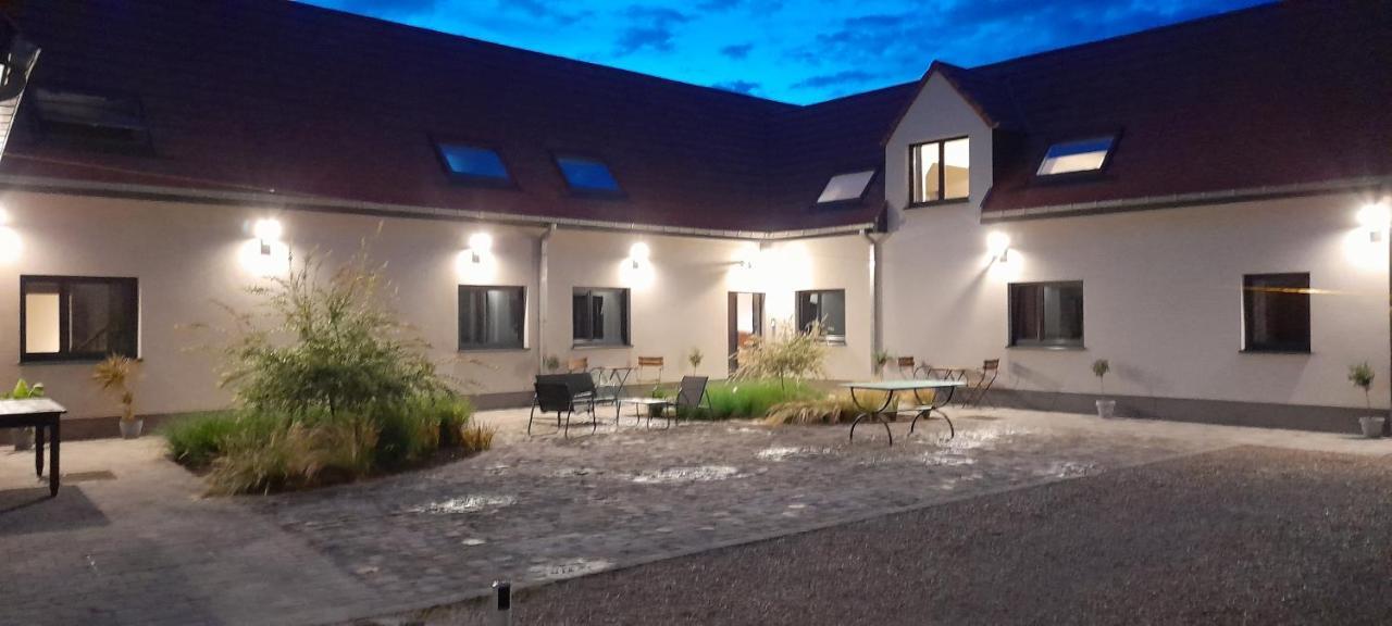 Côté Grange Hotel Tournai Exterior foto